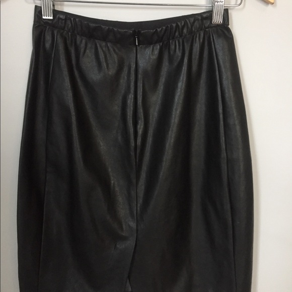 Aritzia leather pencil skirt - Picture 7 of 8